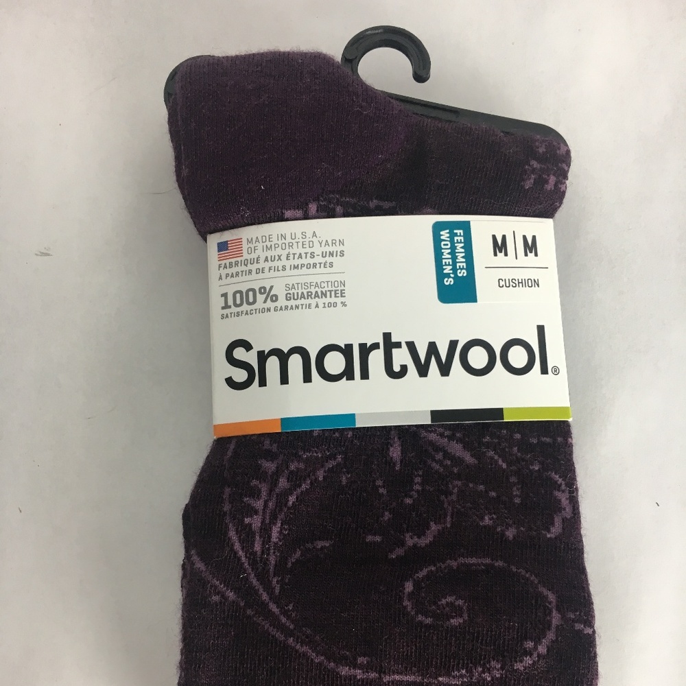NWT Smartwool Hiking Socks Purple Size Medium